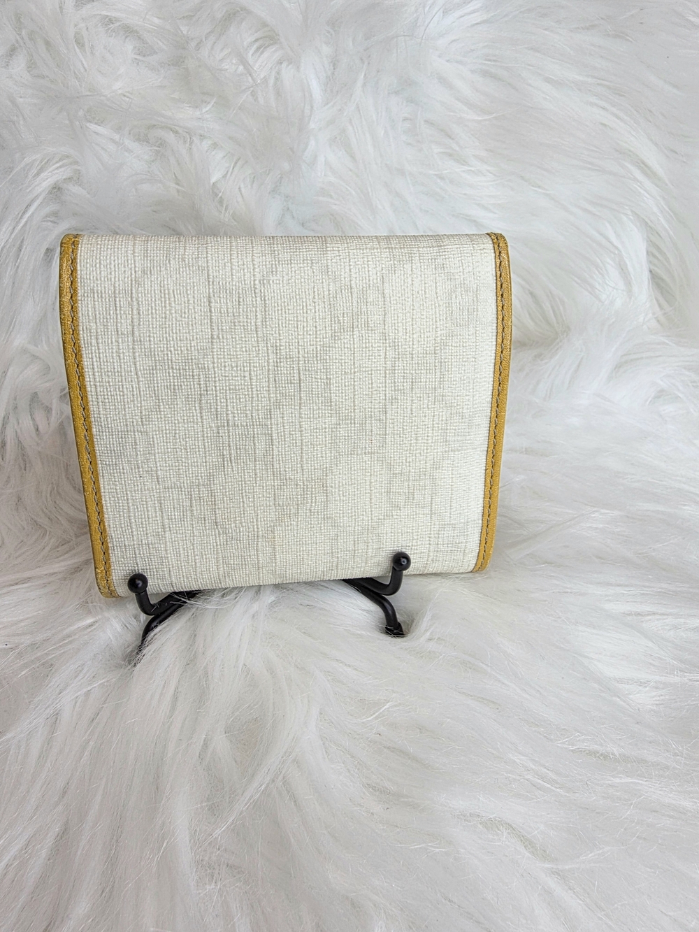 Gucci GG Bifold Wallet Off White Coated Canvas with Leather Mustard Trim - Picture 3 of 11